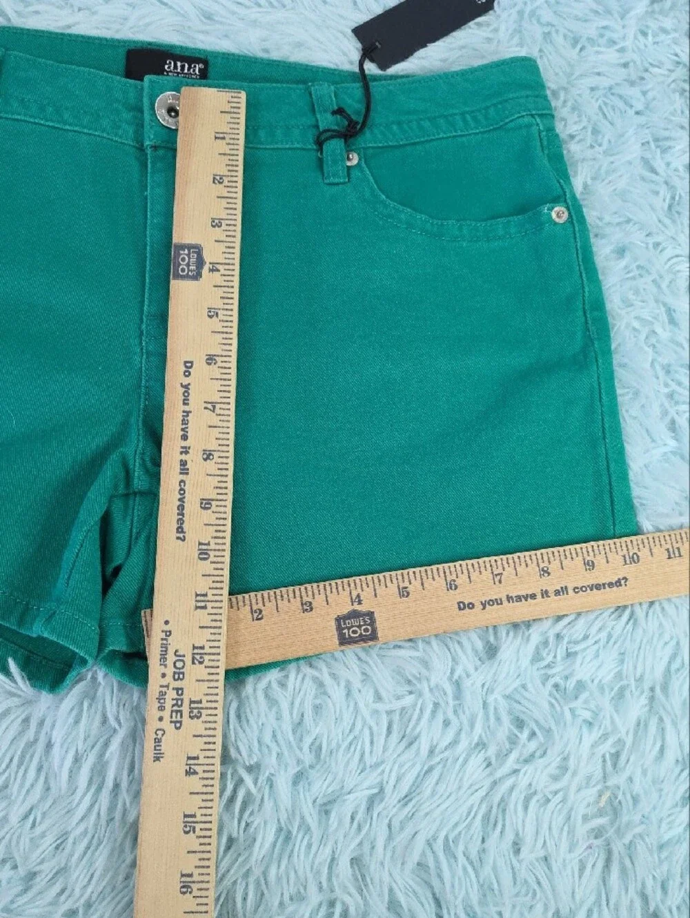 a.n.a. Women’s Mid-Rise Teal Green Jean Shorts NWT‎ Size 12